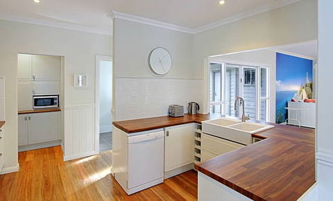 Away On Belongil Fields - Kalgoorlie Accommodation 0