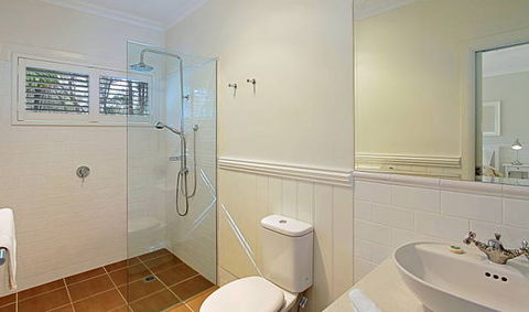 Away On Belongil Fields - Kalgoorlie Accommodation 1