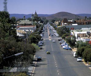 Molto Bella Holiday Units - Kalgoorlie Accommodation 2