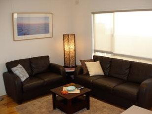 Townhouse One - Kalgoorlie Accommodation 2