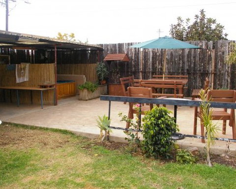 Klingys Place - Kalgoorlie Accommodation 3