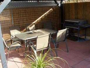 Townhouse Two - Kalgoorlie Accommodation 2