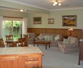 Red Gum Lagoon Cottages - Kalgoorlie Accommodation 5