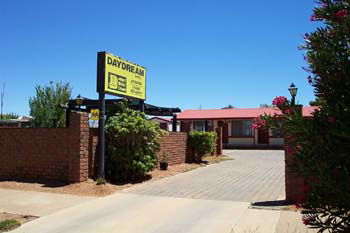 Daydream Motel - Kalgoorlie Accommodation 0