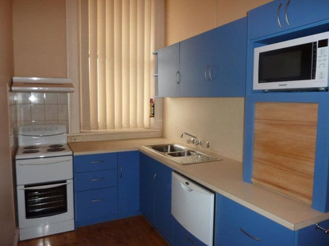 Royal Apartment - Kalgoorlie Accommodation 3