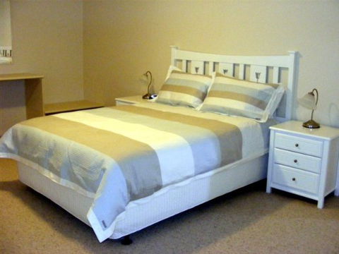 Fairways Bed And Breakfast At Jerilderie - Kalgoorlie Accommodation 1