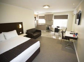 Mercure Wagga Wagga - Kalgoorlie Accommodation 2