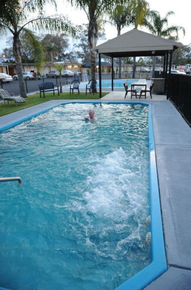 Artesian Spa Motel - Kalgoorlie Accommodation 1