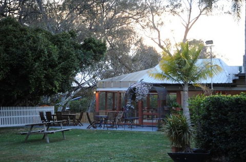 Artesian Spa Motel - Kalgoorlie Accommodation 5