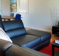 Beach Kharma Cottage - Kalgoorlie Accommodation
