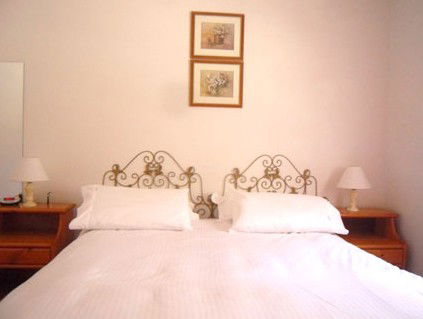 Chimney Cottage - Kalgoorlie Accommodation 1