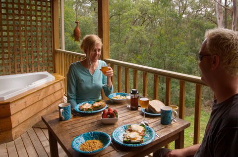 Bingle Tree Retreat - Kalgoorlie Accommodation 4