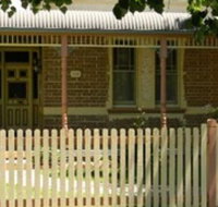 Chuck's Place - Kalgoorlie Accommodation
