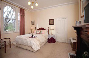 Camelia Cottage - Kalgoorlie Accommodation 0