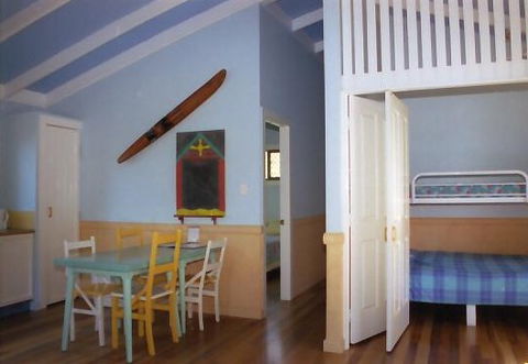 Moore Park Beach Huts - Kalgoorlie Accommodation 1