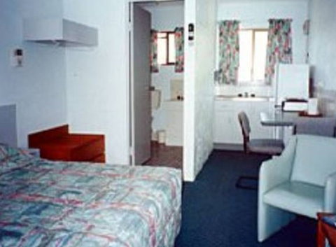 Kinka Palms Beachfront Apartments / Motel - Kalgoorlie Accommodation 4