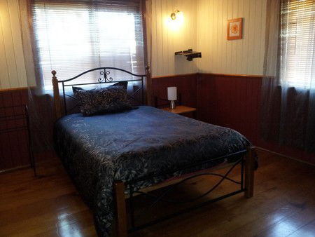Auckland Street Queenslander - Kalgoorlie Accommodation 0