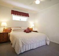 Goomburra Forest Retreat - Kalgoorlie Accommodation