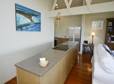 Claytons On Cylinder Beach Front Apartments - Kalgoorlie Accommodation 3