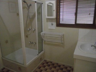 A Little Bit Of Heaven - Holiday Home - Kalgoorlie Accommodation 0