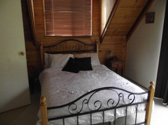 A Little Bit Of Heaven - Holiday Home - Kalgoorlie Accommodation 1