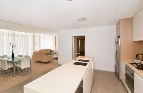 Ambience On Burleigh Beach - Kalgoorlie Accommodation 16