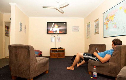 Surfers Paradise YHA At Main Beach - Kalgoorlie Accommodation 0