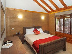 Woodstone Cottages - Kalgoorlie Accommodation 2