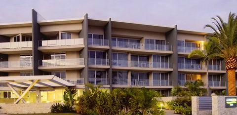 Azzura Greens Resort - Kalgoorlie Accommodation 4
