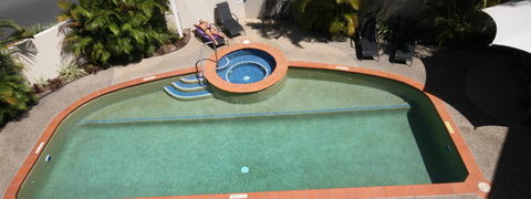 Aruba Beach Resort - Kalgoorlie Accommodation 1