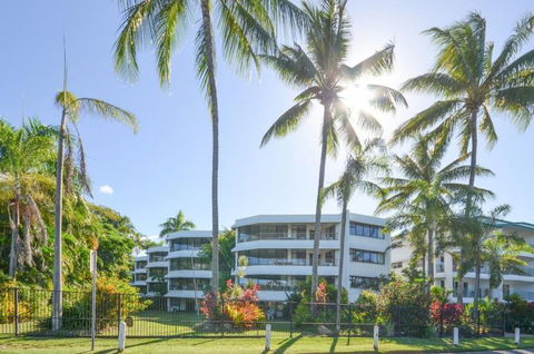 Roydon Beachfront Holiday Apartments - Kalgoorlie Accommodation 5