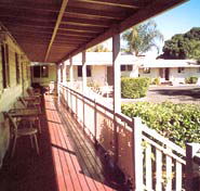 Bottle Tree Gardens Motel - Kalgoorlie Accommodation