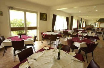 Allonville Motel - Kalgoorlie Accommodation 3