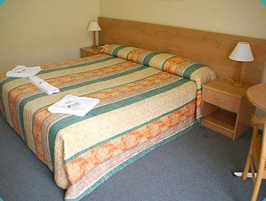 Rest Easy Motel - Kalgoorlie Accommodation 3