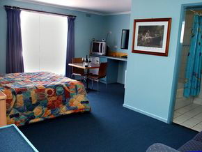 Central Motel Port Fairy - Kalgoorlie Accommodation 1