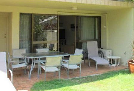 Le Court Villas - Kalgoorlie Accommodation 3