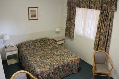 AZA Motel - Kalgoorlie Accommodation 1