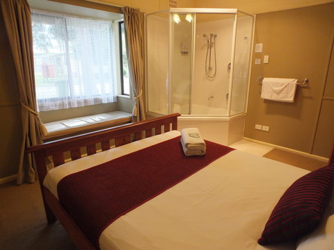 Lake Hume Resort - Kalgoorlie Accommodation 6