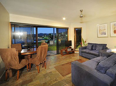Airlie Waterfront Bed And Breakfast - Kalgoorlie Accommodation 4