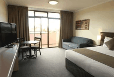 Freedoms Adelaide Meridien - Kalgoorlie Accommodation 3