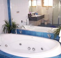 Bateau Bay Beachfront Luxury Accomodation - Kalgoorlie Accommodation