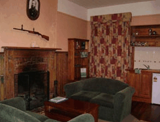 Bicheno Gaol Cottages - Kalgoorlie Accommodation 3