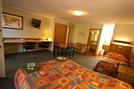 Motel Warrnambool - Kalgoorlie Accommodation 3
