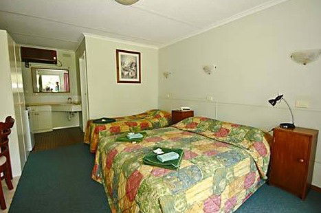 Motel Warrnambool - Kalgoorlie Accommodation 4