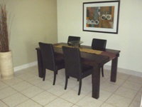 Copacabana - Kalgoorlie Accommodation 7