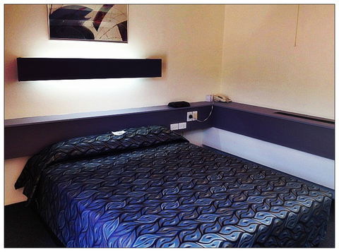 Emerald Meteor Motel - Kalgoorlie Accommodation 0
