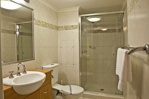 Aristocrat Apartments - Kalgoorlie Accommodation 4