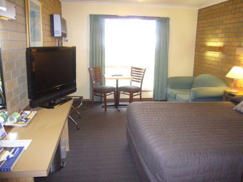 AAt 28 GOLDSMITH(Golden Chain Motel) - Kalgoorlie Accommodation 2