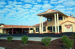 Country Roads Motor Inn - Kalgoorlie Accommodation 1