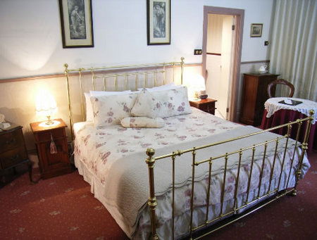 Bed And Breakfast At Stephanie's - Kalgoorlie Accommodation 3